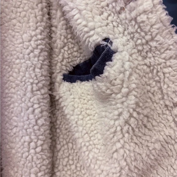 Vintage Men's Blue Sherpa-Lined Denim Jacket - Picture 6 of 14